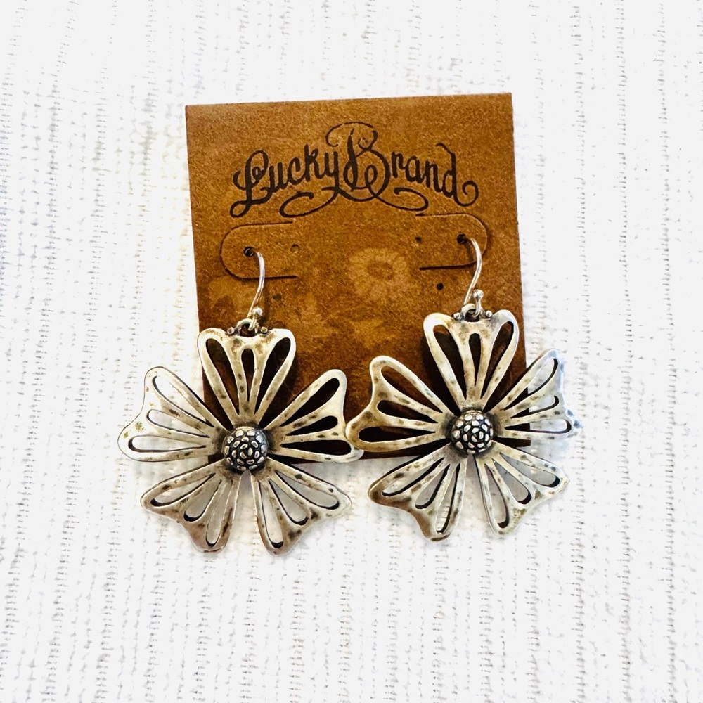 Lucky Brand Antique Silver Flower Earrings